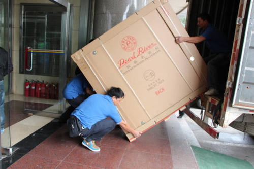 武乡钢琴贵重工艺品无忧运